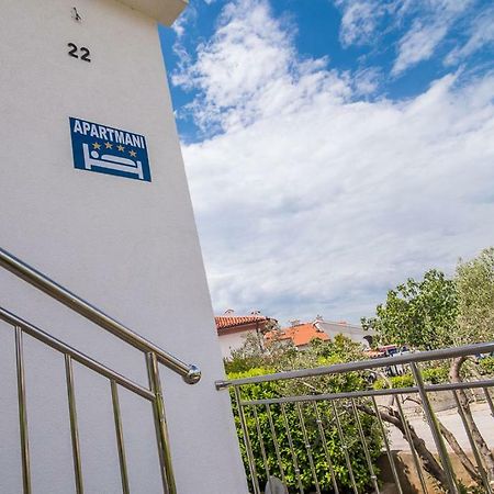 Beljan Apartments Đảo Krk Ngoại thất bức ảnh