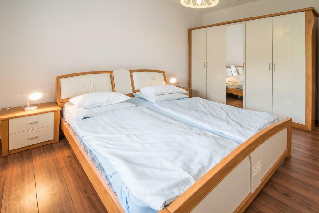 Beljan Apartments Đảo Krk Ngoại thất bức ảnh