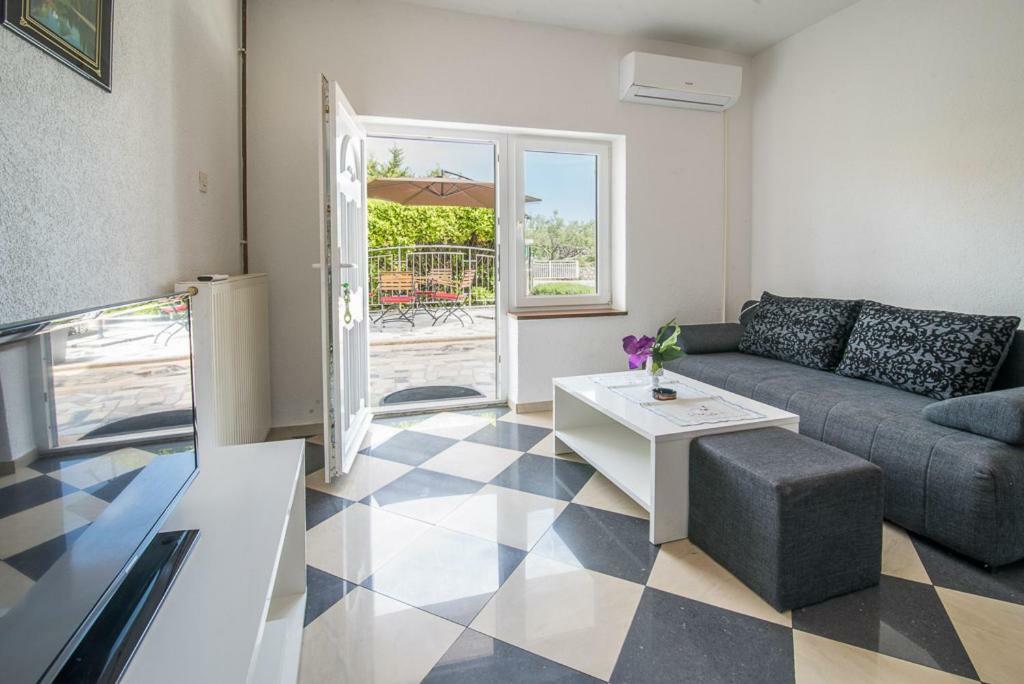 Beljan Apartments Đảo Krk Ngoại thất bức ảnh